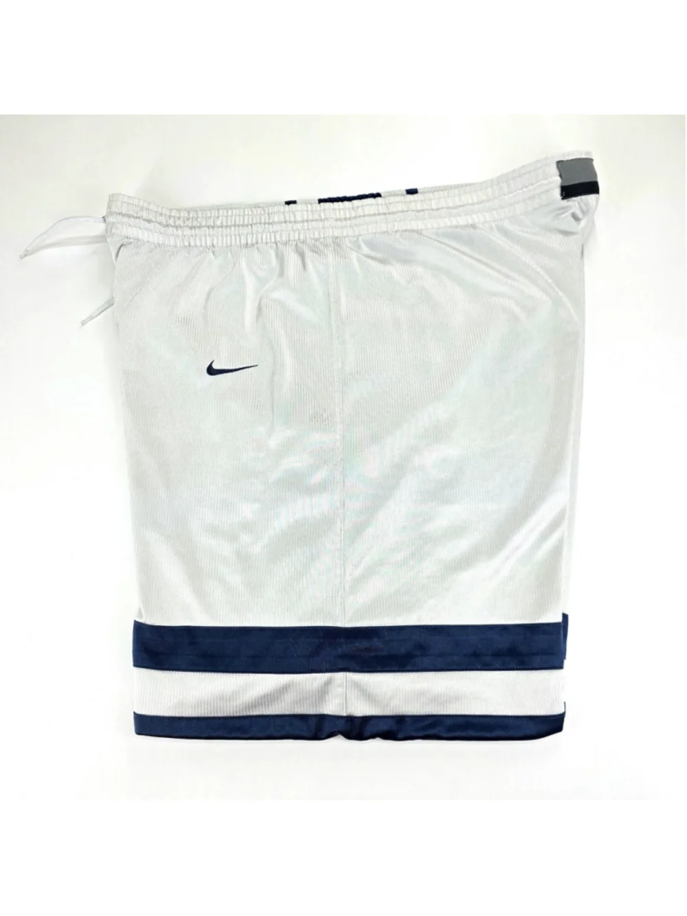 Vintage Nike Reversible Dazzle Basketball Shorts Baggy Y2K White Navy XXL